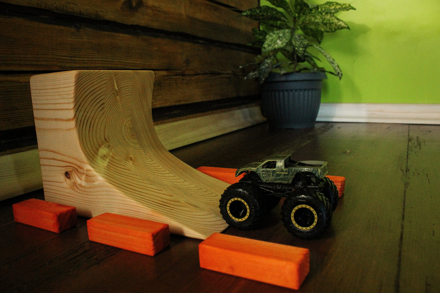 Hot Wheels Monster Jam, Wooden Monster Truck Racing Track, Jumps For Hot Wheels Truck, Christmas Gift For Kids 2021, Monster Jam Toys