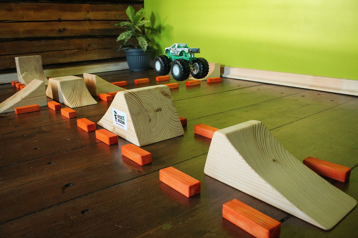 Hot Wheels Monster Jam, Wooden Monster Truck Racing Track, Jumps For Hot Wheels Truck, Christmas Gift For Kids 2021, Monster Jam Toys