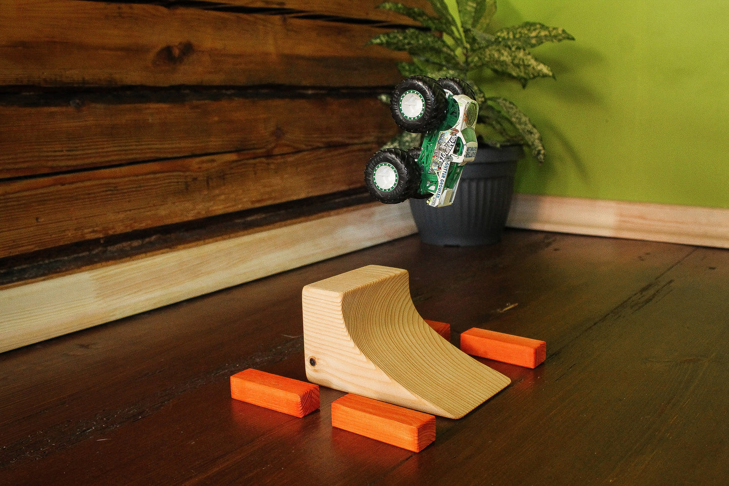 Hot Wheels Monster Jam, Wooden Monster Truck Racing Track, Jumps For Hot Wheels Truck, Christmas Gift For Kids 2022, Monster Jam Toys
